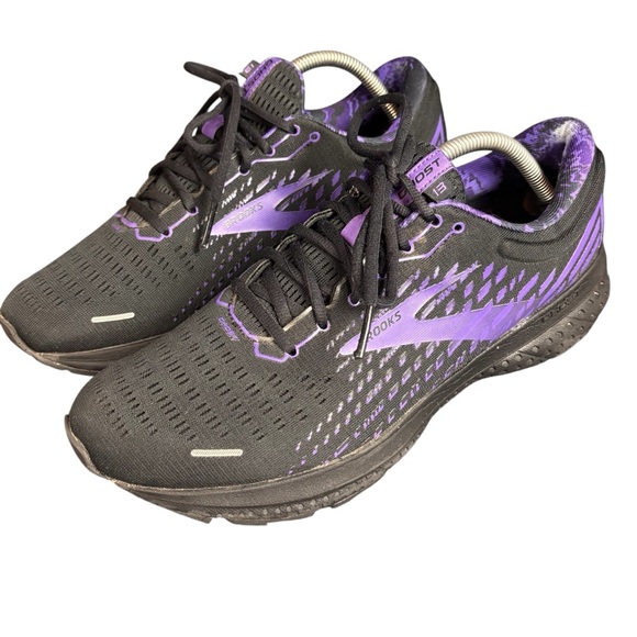 Brooks Other - Brooks Ghost 13 Running Shoes – Sz 11.5 (Men’s) / 10.5 (Women’s)